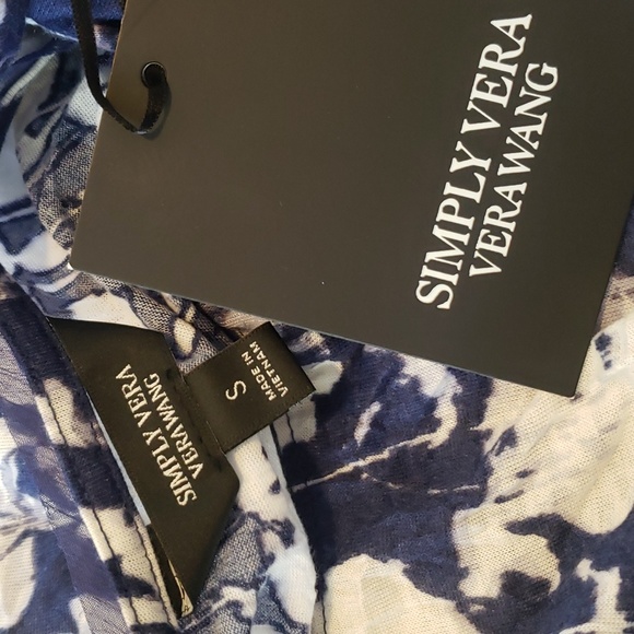 Simply Vera Top - Picture 10 of 11